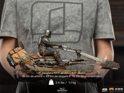 Die Mandalorianer auf Speederbike Deluxe Kunst Maßstab 1/10 Statue von Iron Studios