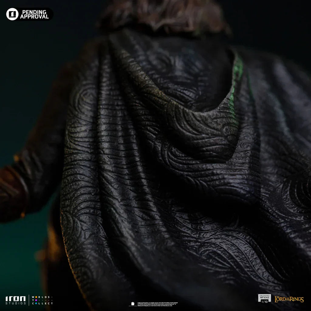 Aragorn Unleashed Statue von Iron Studios