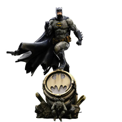 CCXP 23 Exklusive DC Comics Batman Deluxe 1/10 Maßstab Statue von Iron Studios