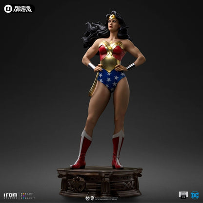 Wonder Woman DC Trinity Legacy Replica 1/4 Statue von Iron Studios