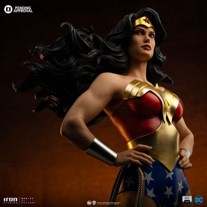 Wonder Woman DC Trinity Legacy Replica 1/4 Statue von Iron Studios