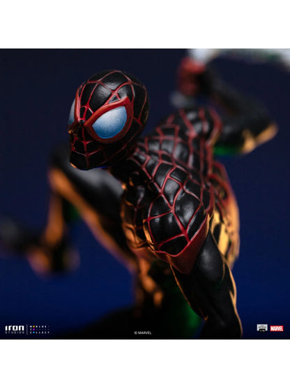 Miles Morales Statue von Iron Studios