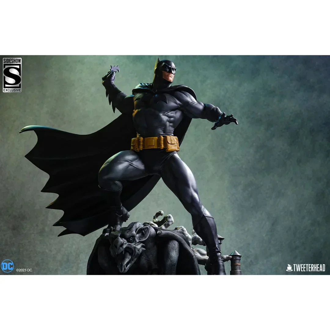 Batman (Schwarz und Grau Edition) Viertelmaßstab Maquette Statue von Tweeterhead