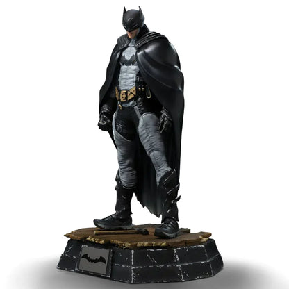 DC Comics Batman (Rafael Grampa) 1/10 Skulptur von Iron Studios