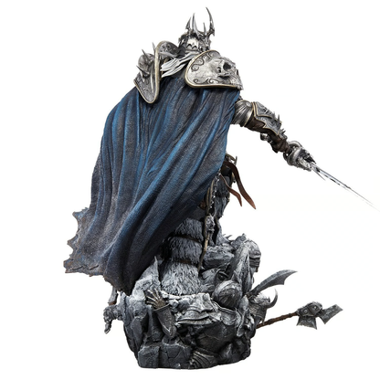 Lichkönig Arthas Menethil Statue von Activision Blizzard