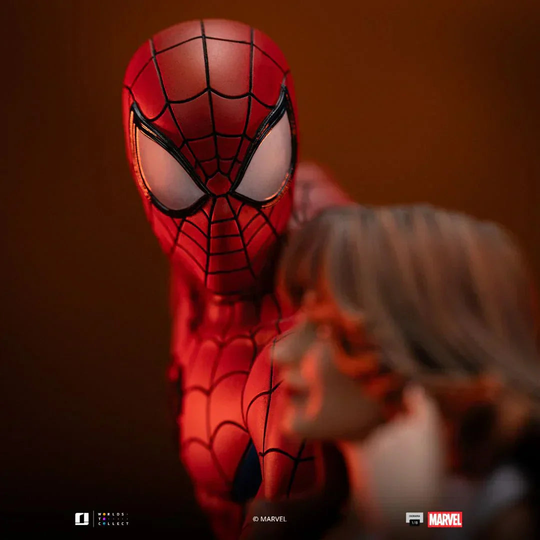 Spider-Man: Die Animierte Serie Spider-Man und Mary Jane Deluxe Kunststatue von Iron Studios