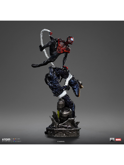 Miles Morales Statue von Iron Studios