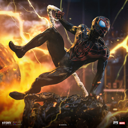 Miles Morales Statue von Iron Studios