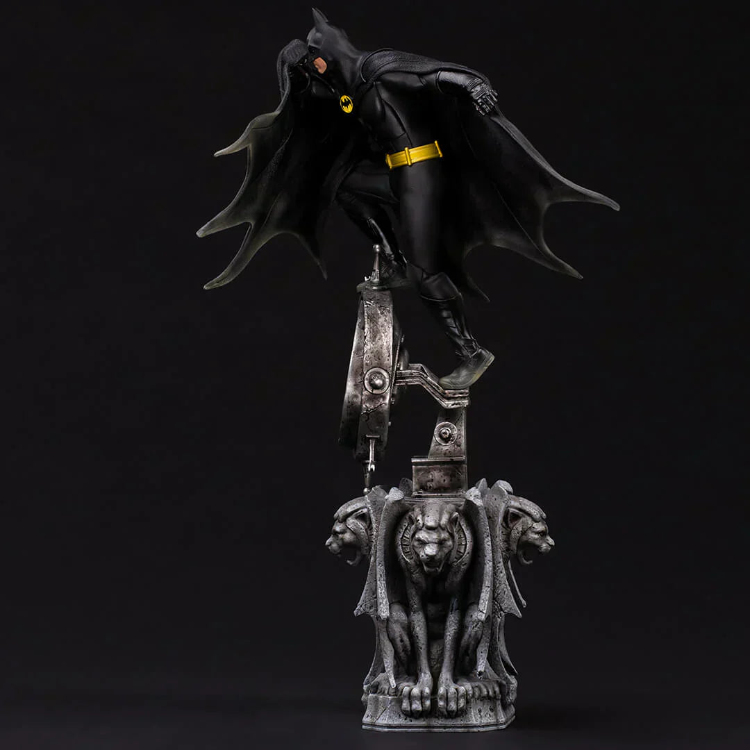 Batman Deluxe Batman Returns 1/10 Statue von Iron Studios