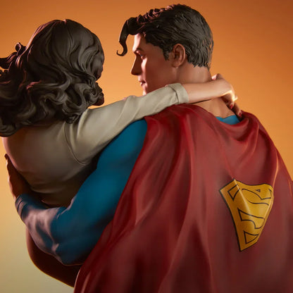 SUPERMAN UND LOIS LANE Diorama Von Sideshow Collectibles