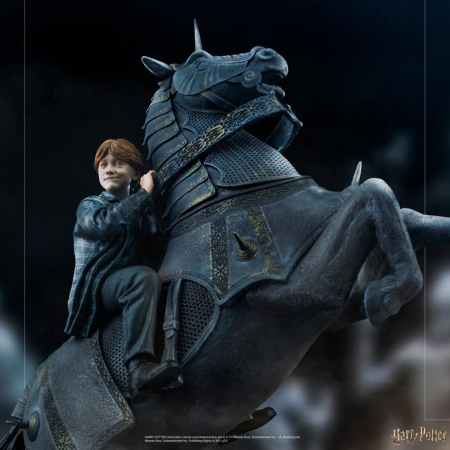 Ron Weasley beim Wizard Chess Deluxe Harry Potter Art Scale 1/10 Statue von Iron Studios