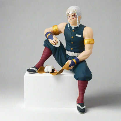Demon Slayer: Kimetsu no Yaiba Tengen Uzui PM Sitzende Figur von SEGA