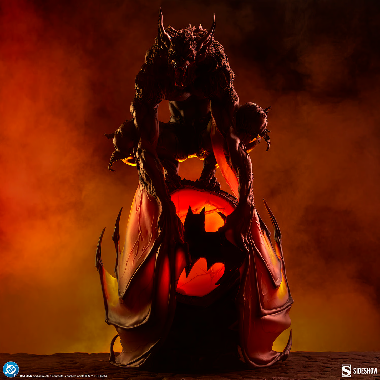 Man-Bat Premium Format Figur von Sideshow Collectibles