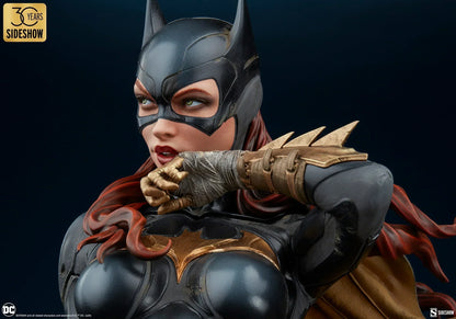 BATGIRL Premium Format Figur von Sideshow Collectibles