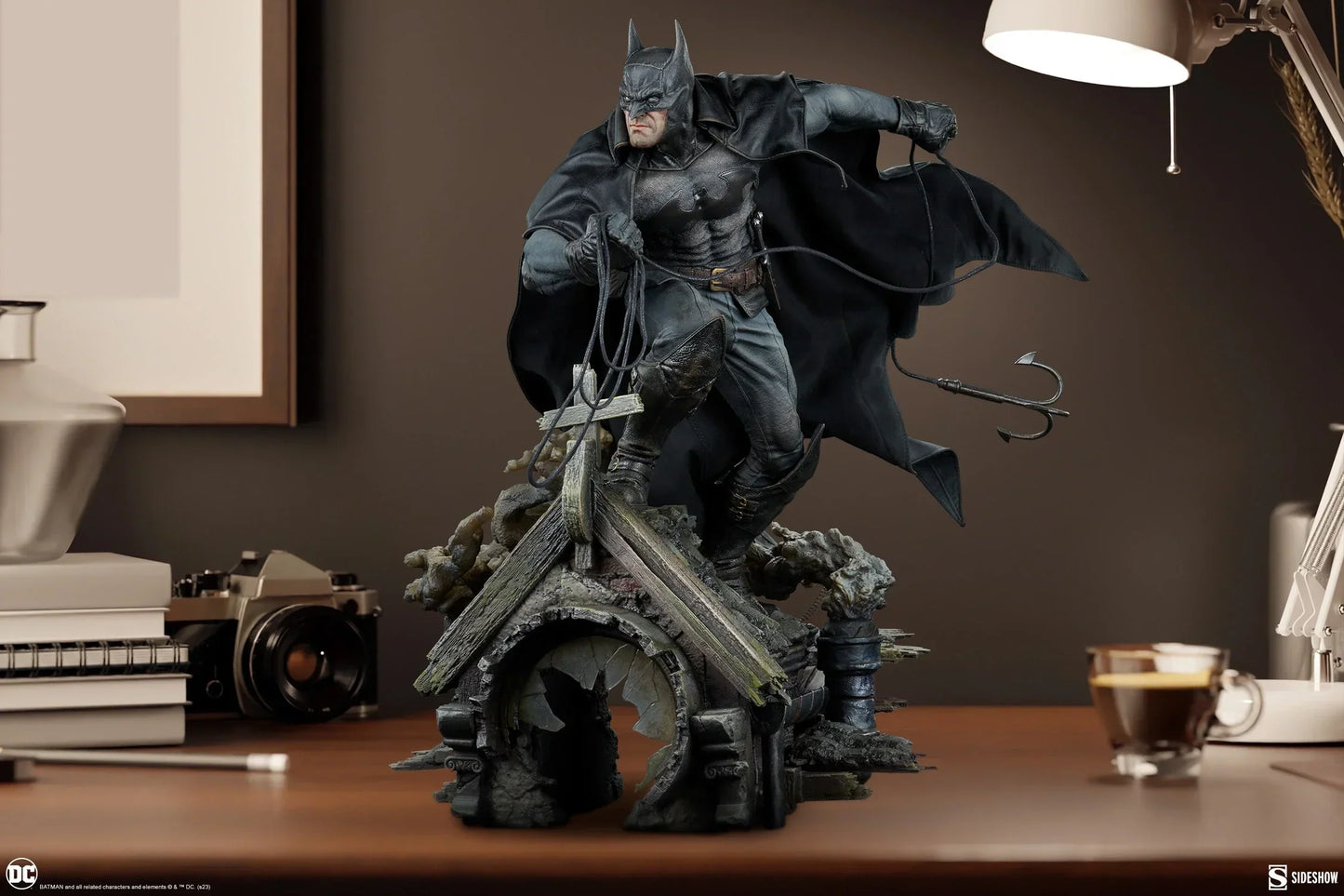BATMAN: GOTHAM BY GASLIGHT Premium Format Figur von Sideshow Collectibles