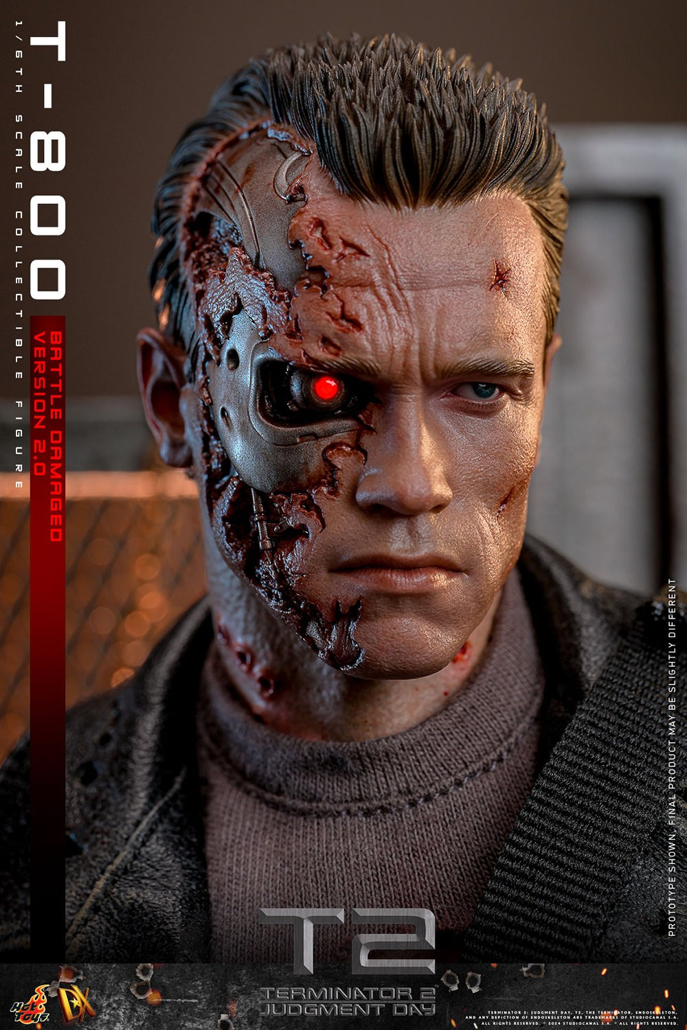 T-800 (BATTLE DAMAGED VERSION 2.0) Sechster Maßstab Figur von Hot Toys