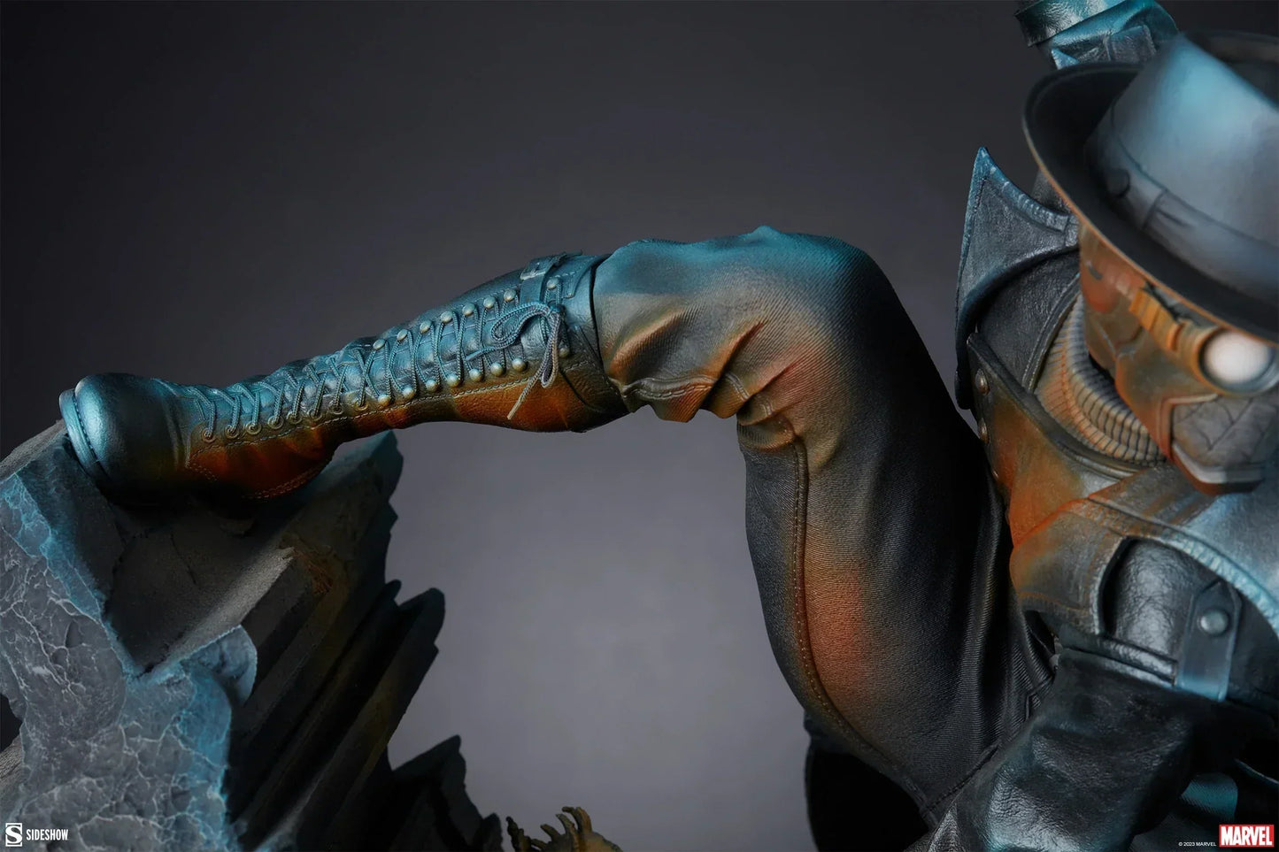 SPIDER-MAN: NOIR Premium Format Figur von Sideshow Collectibles