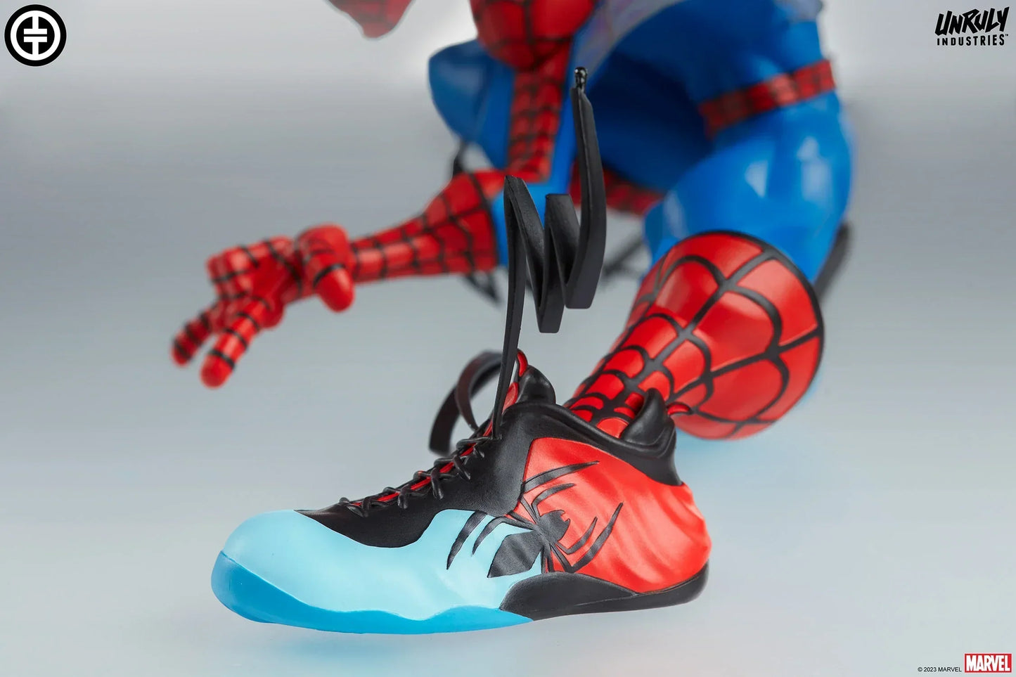 SPIDER-MAN Designer Sammlerstatuette von Unruly Industries
