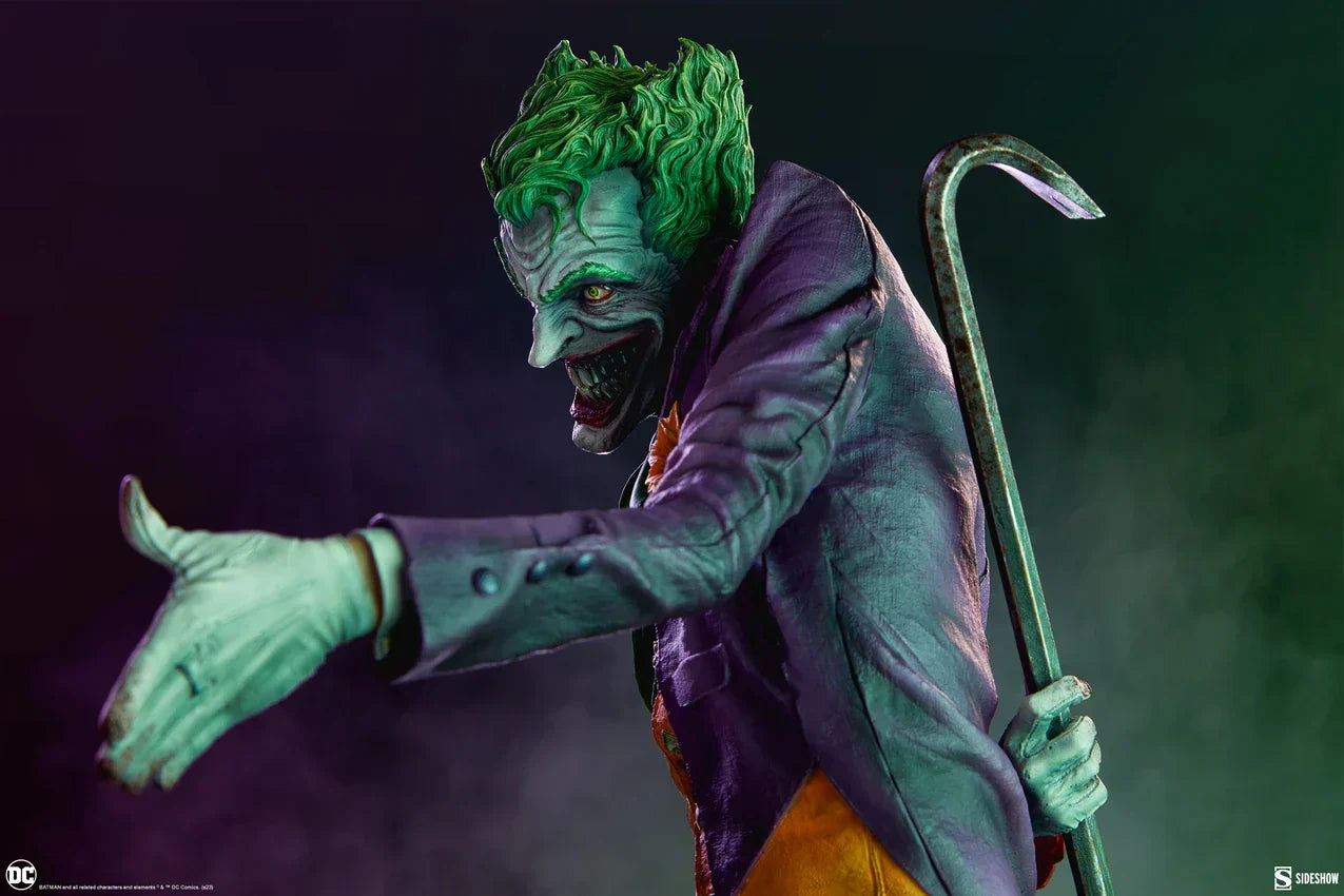 DER JOKER Premium Format Figur von Sideshow Collectibles