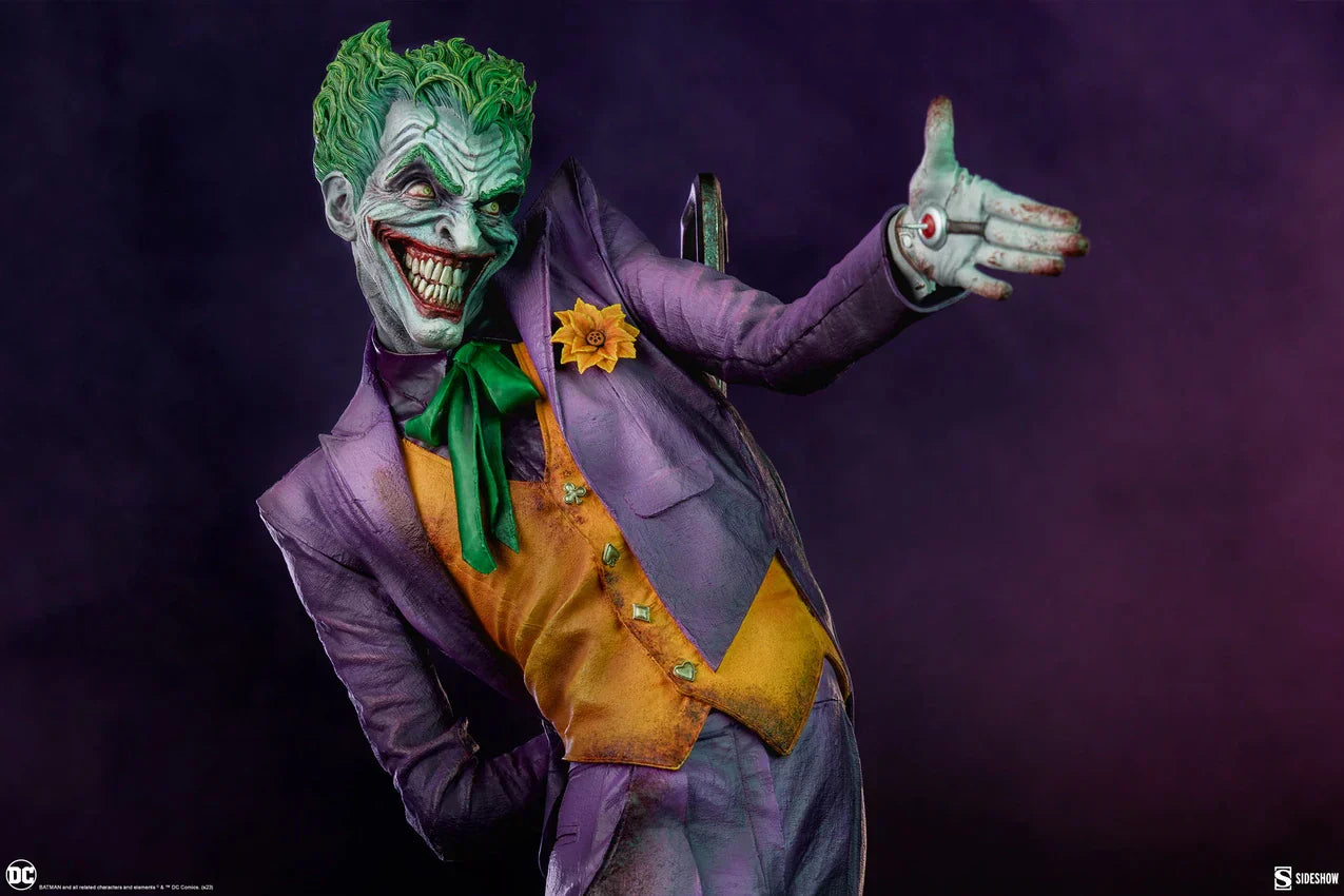 DER JOKER Premium Format Figur von Sideshow Collectibles