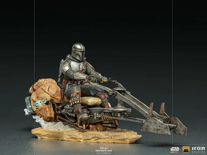 Die Mandalorianer auf Speederbike Deluxe Kunst Maßstab 1/10 Statue von Iron Studios